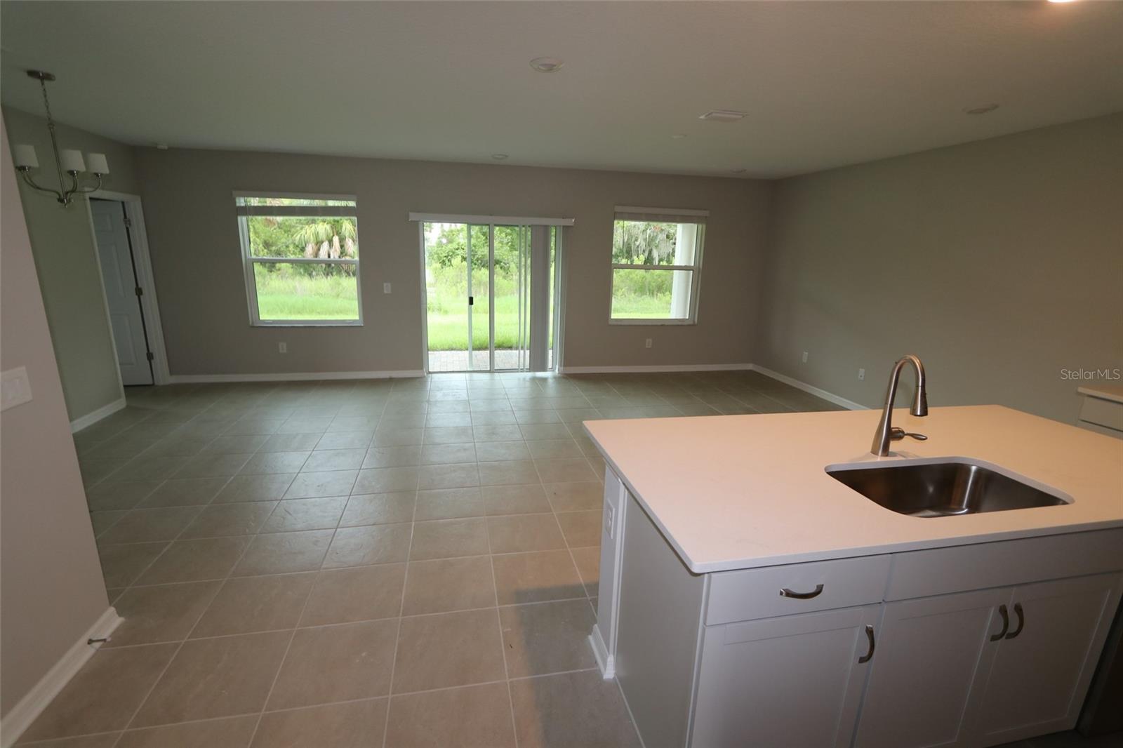 Listing Image #3