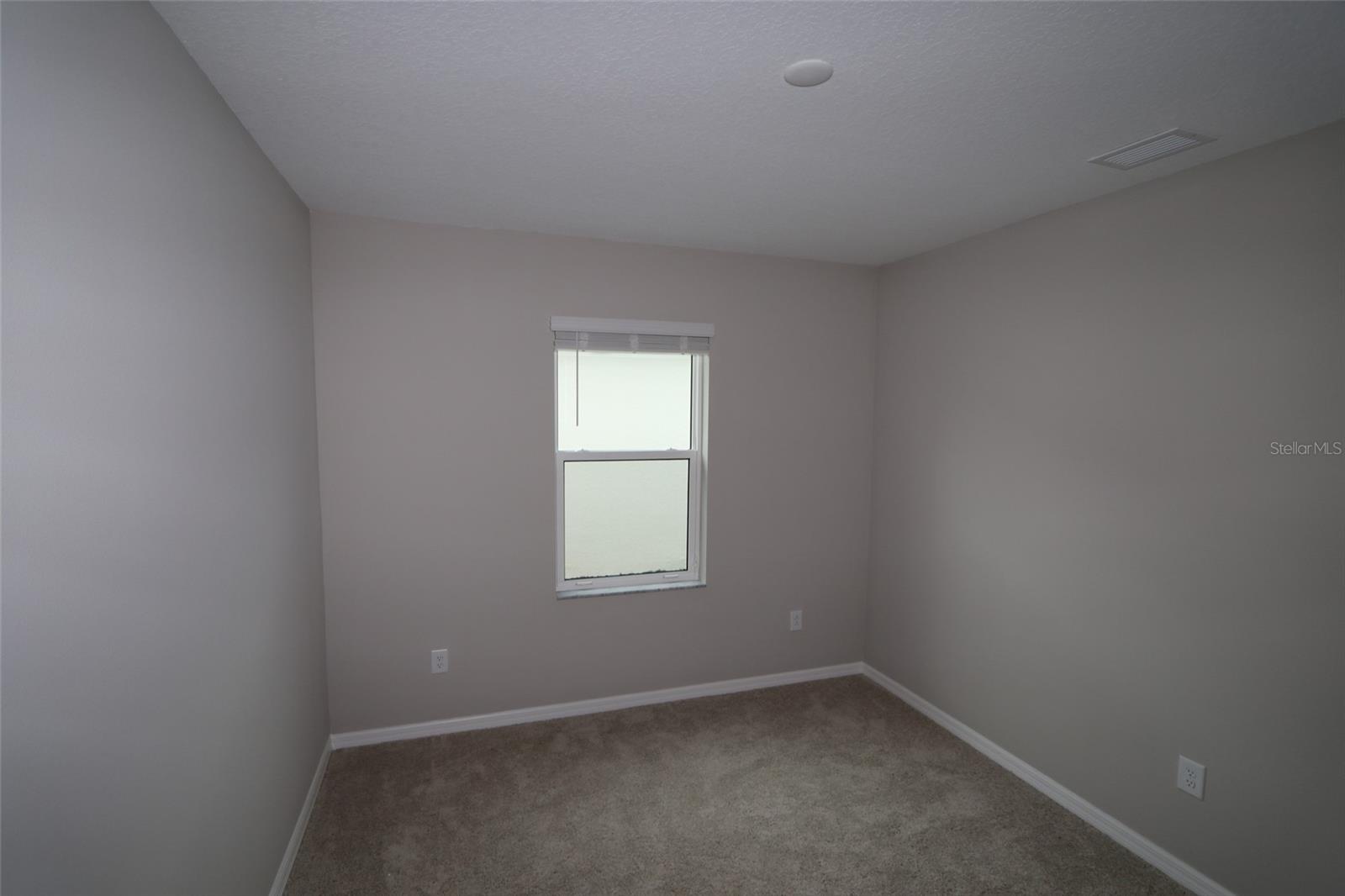 Listing Image #5