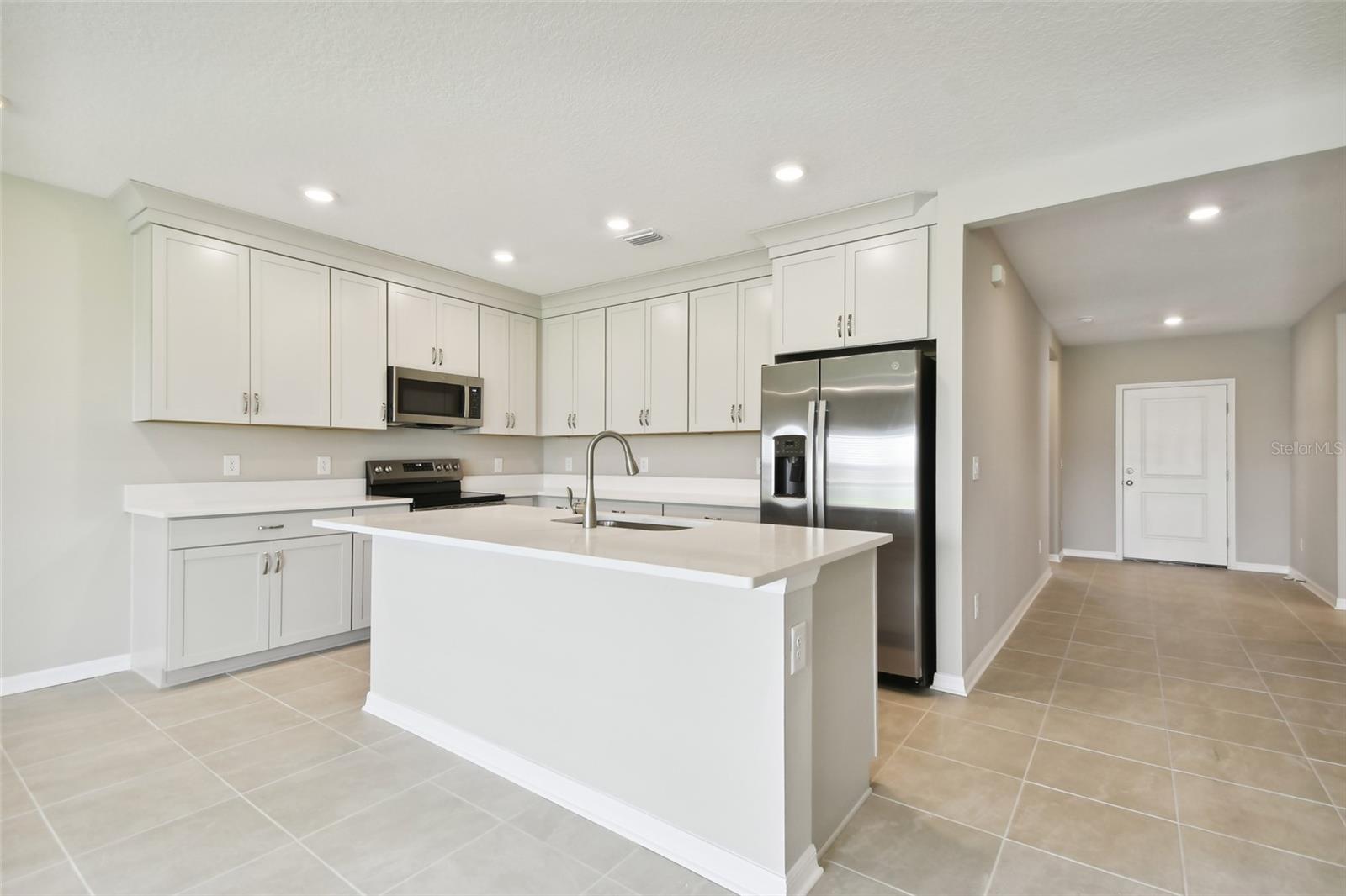 Listing Image #6