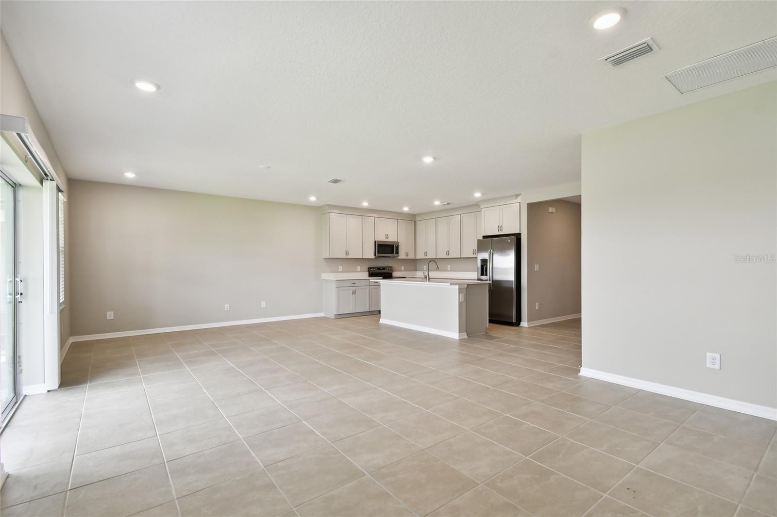 Listing Image #15