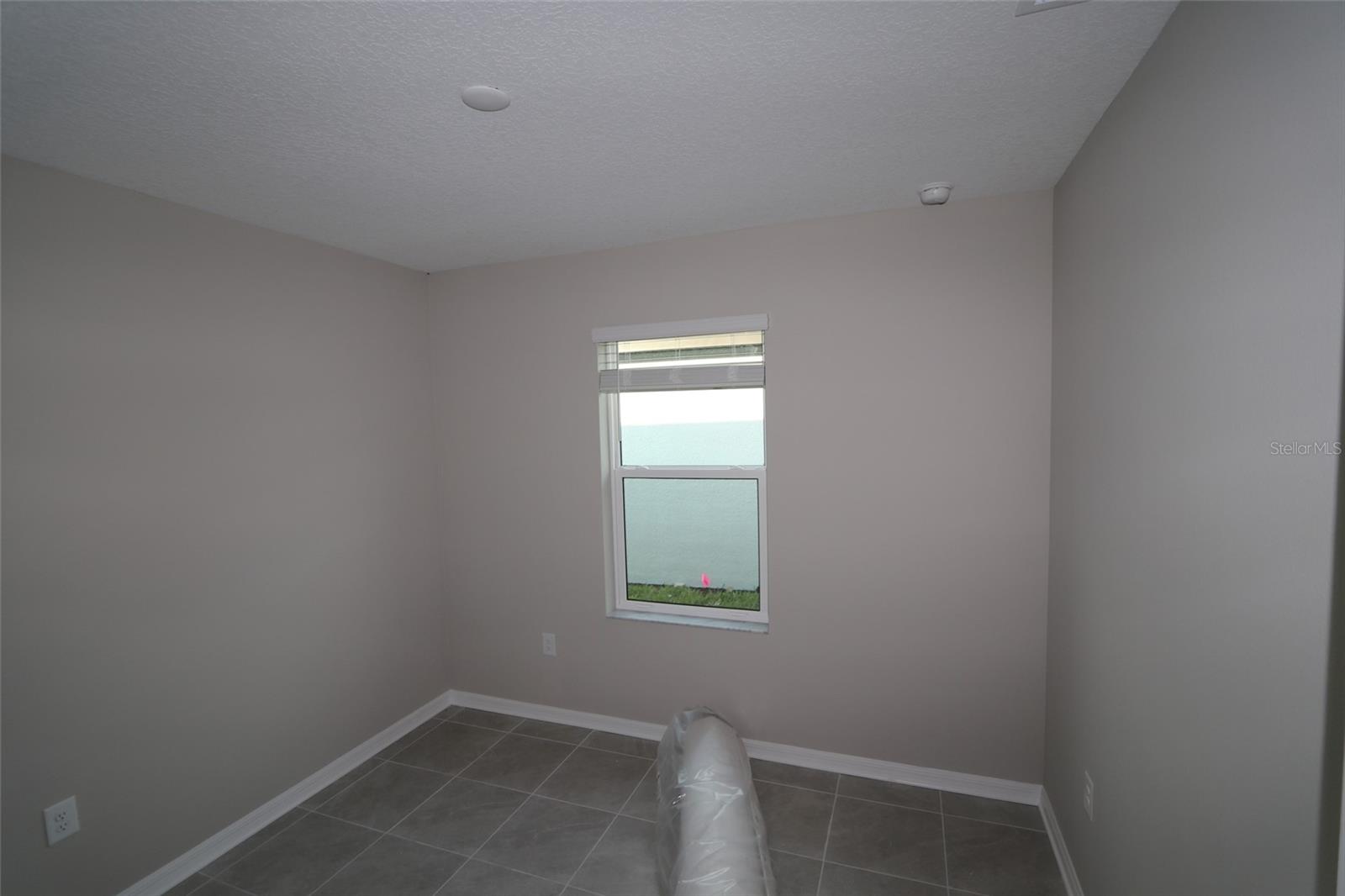 Listing Image #7