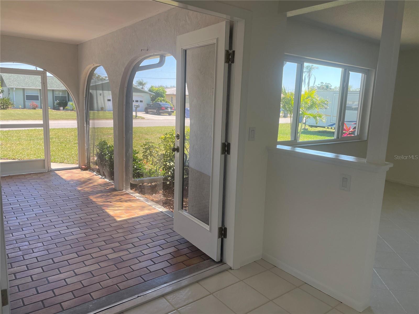 Listing Image #2