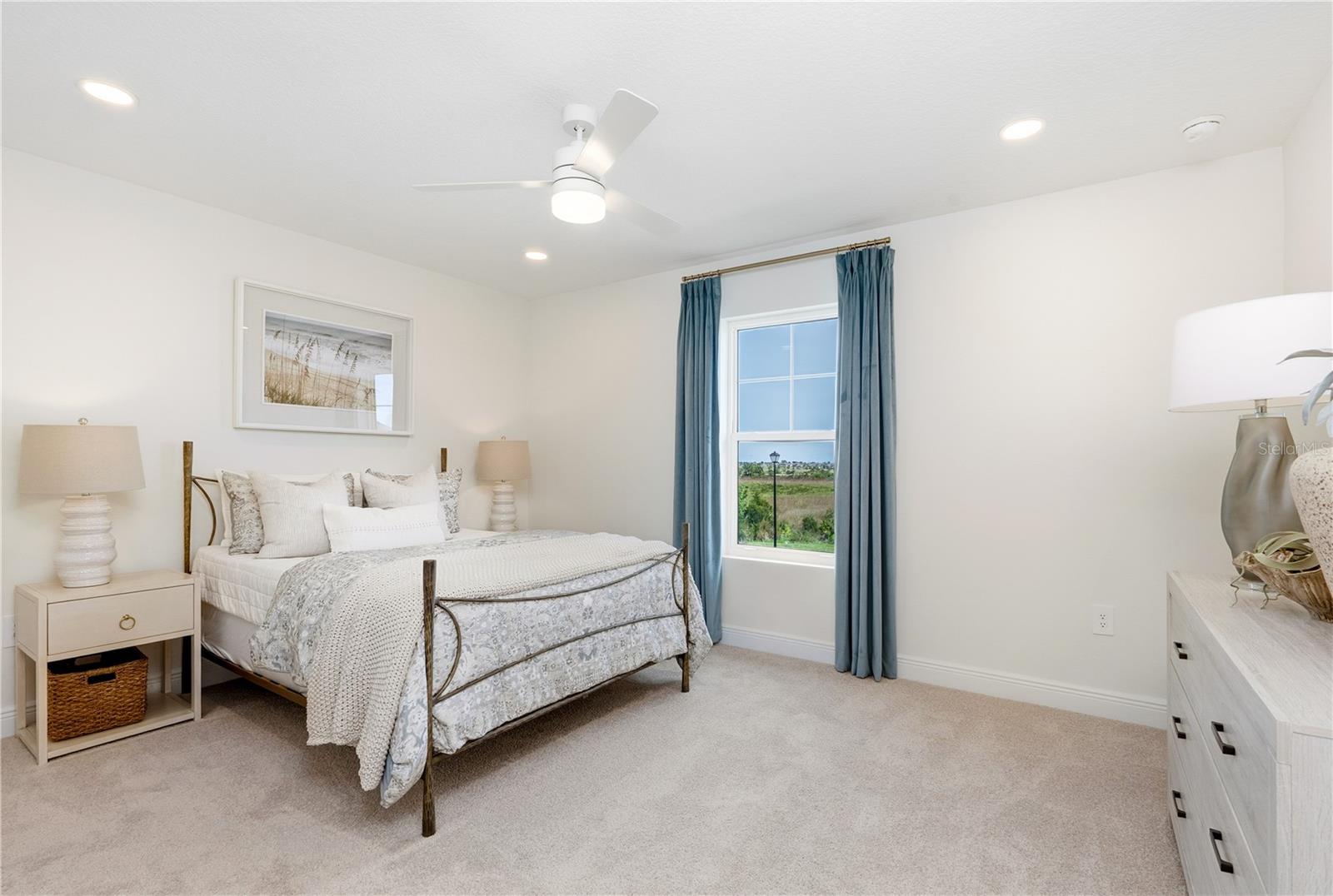 Listing Image #15