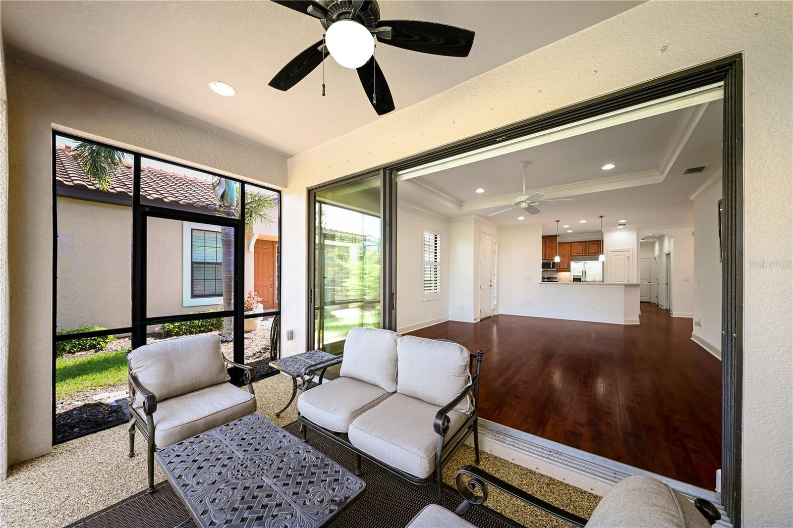 Listing Image #6