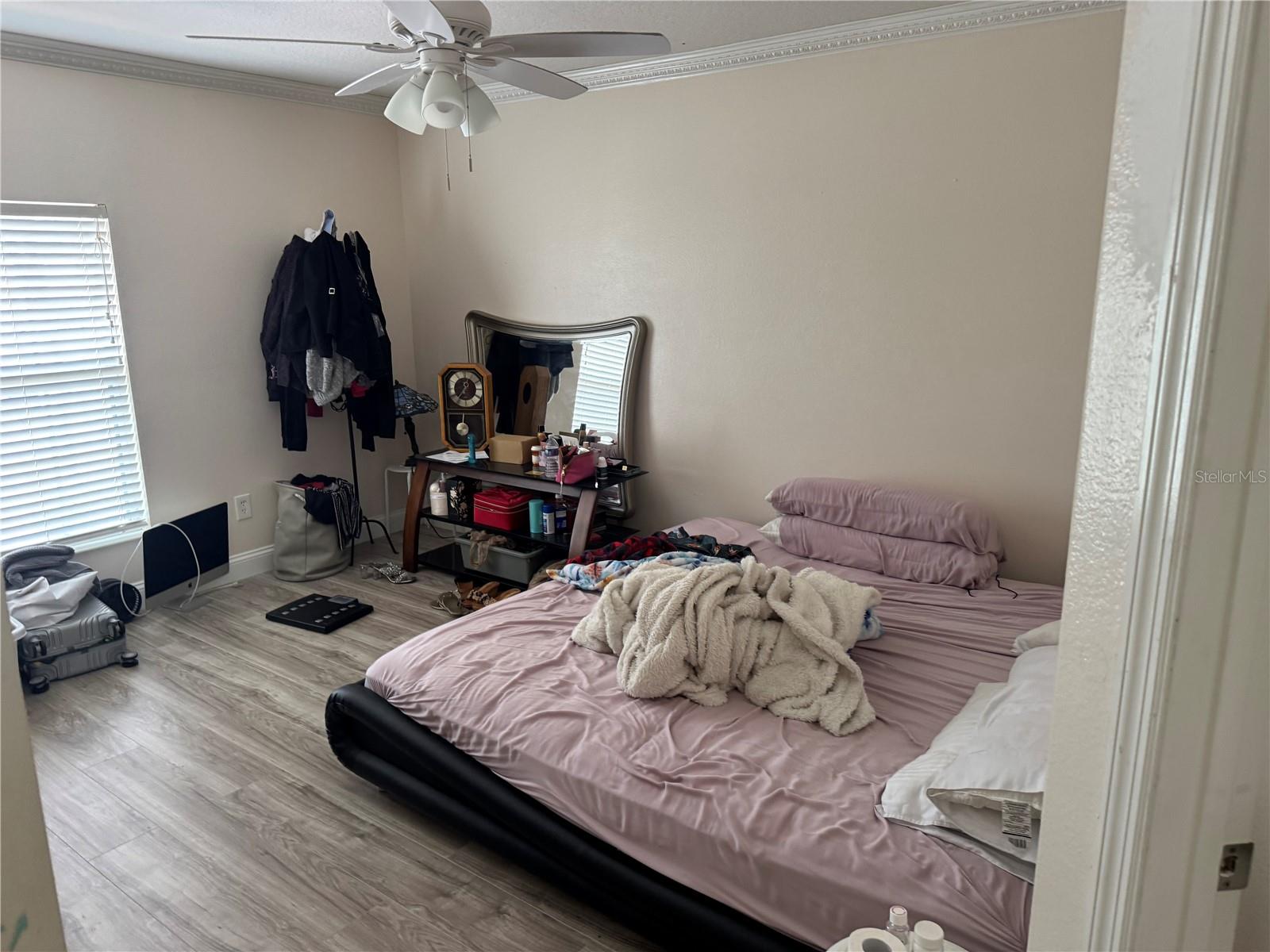 Listing Image #21