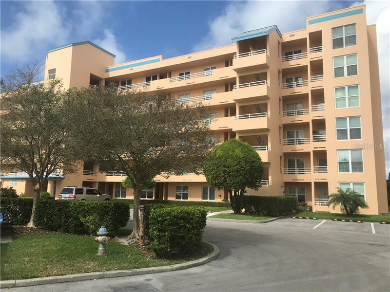 Pinebrook Condominiums Condos for Sale Bradenton