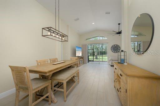 Listing Image #5