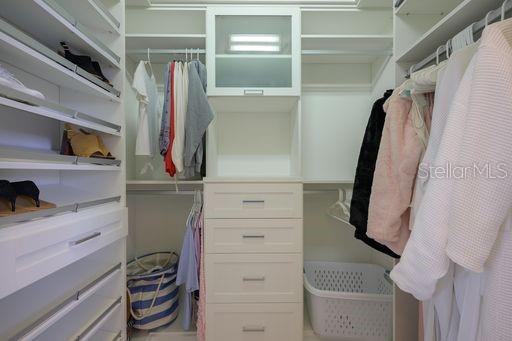 Listing Image #12