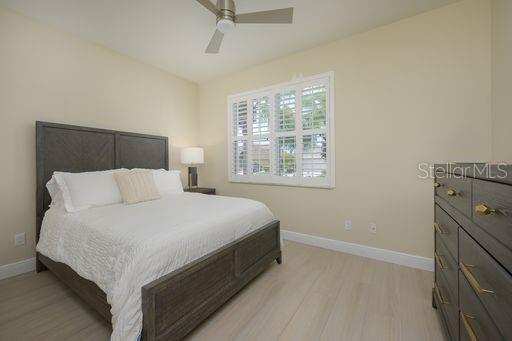Listing Image #13