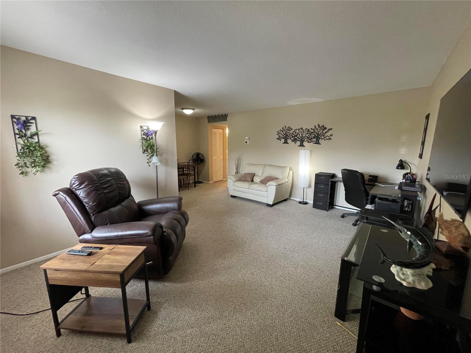 Listing Image #3