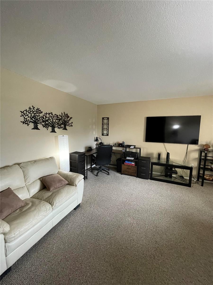 Listing Image #5