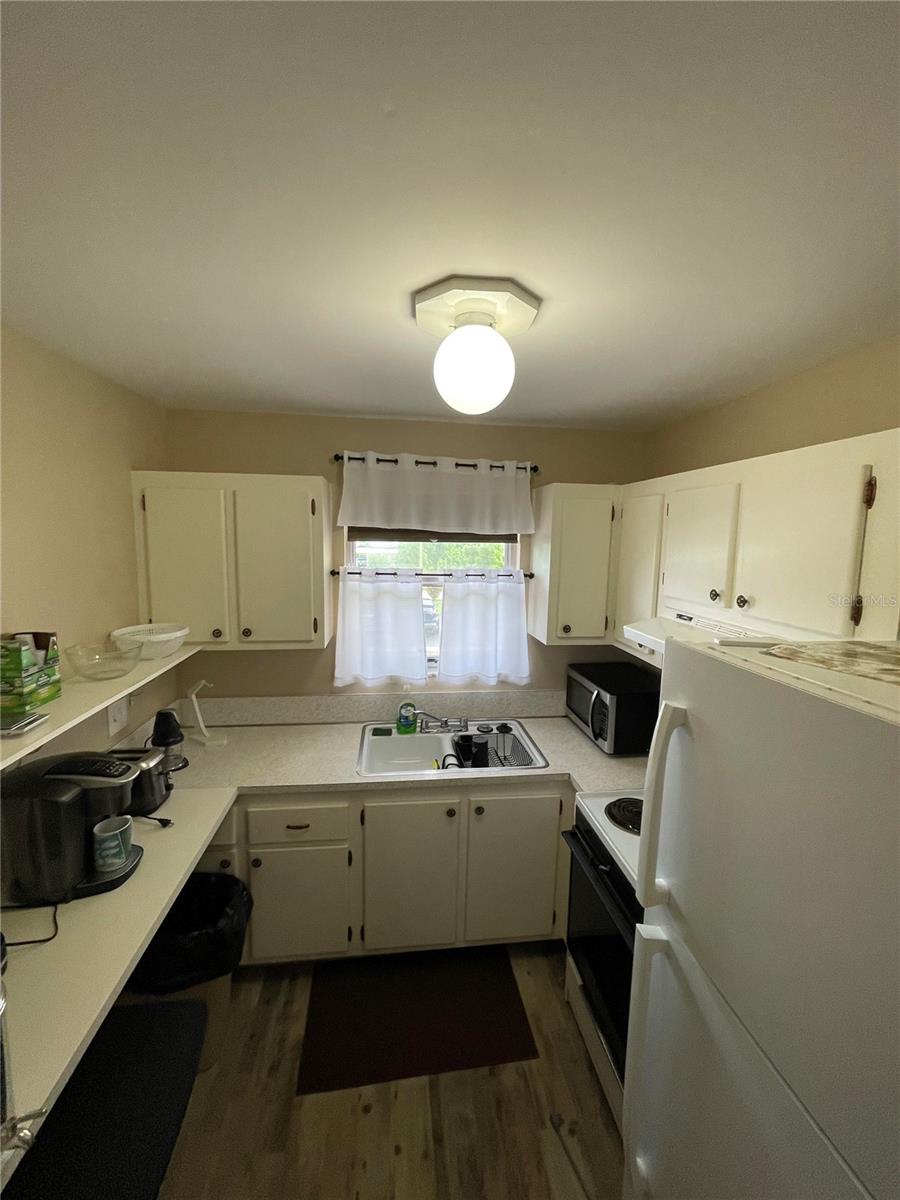 Listing Image #6