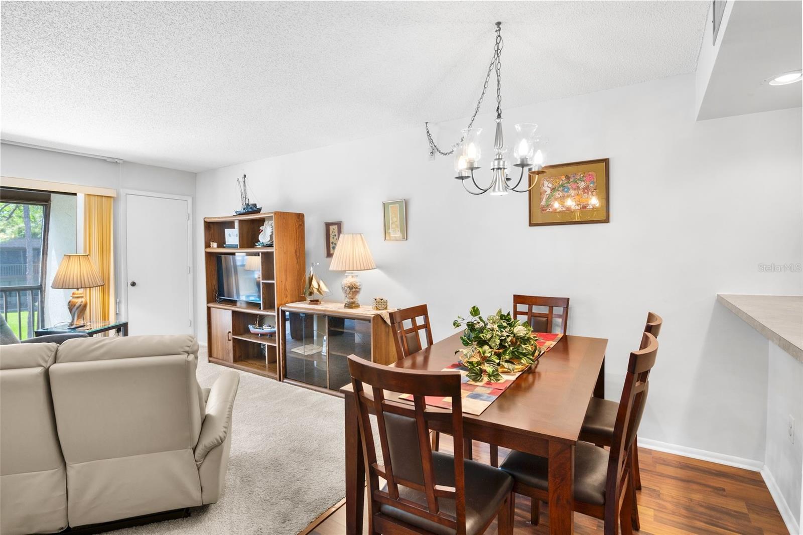 Listing Image #7