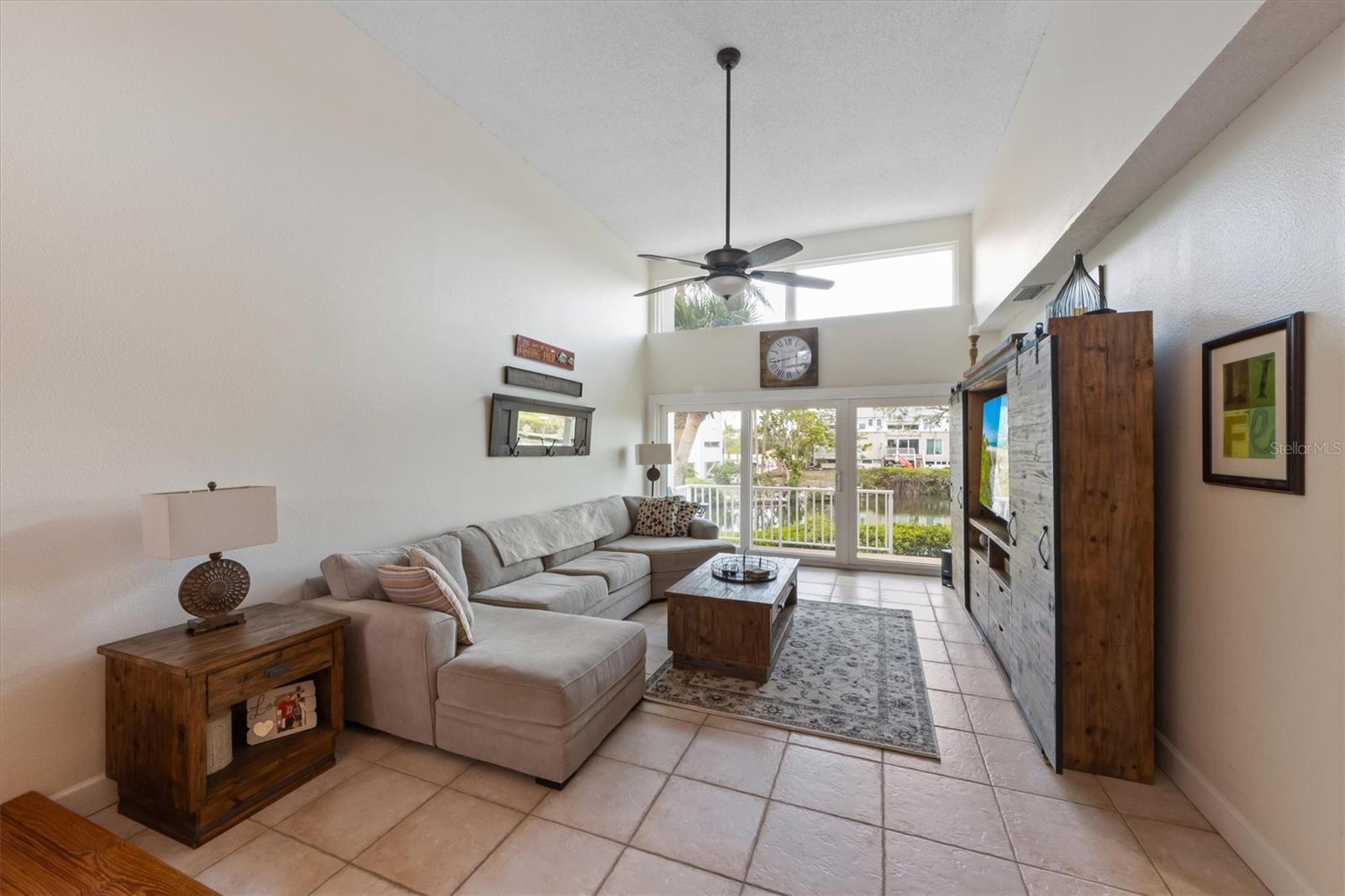 Listing Image #13
