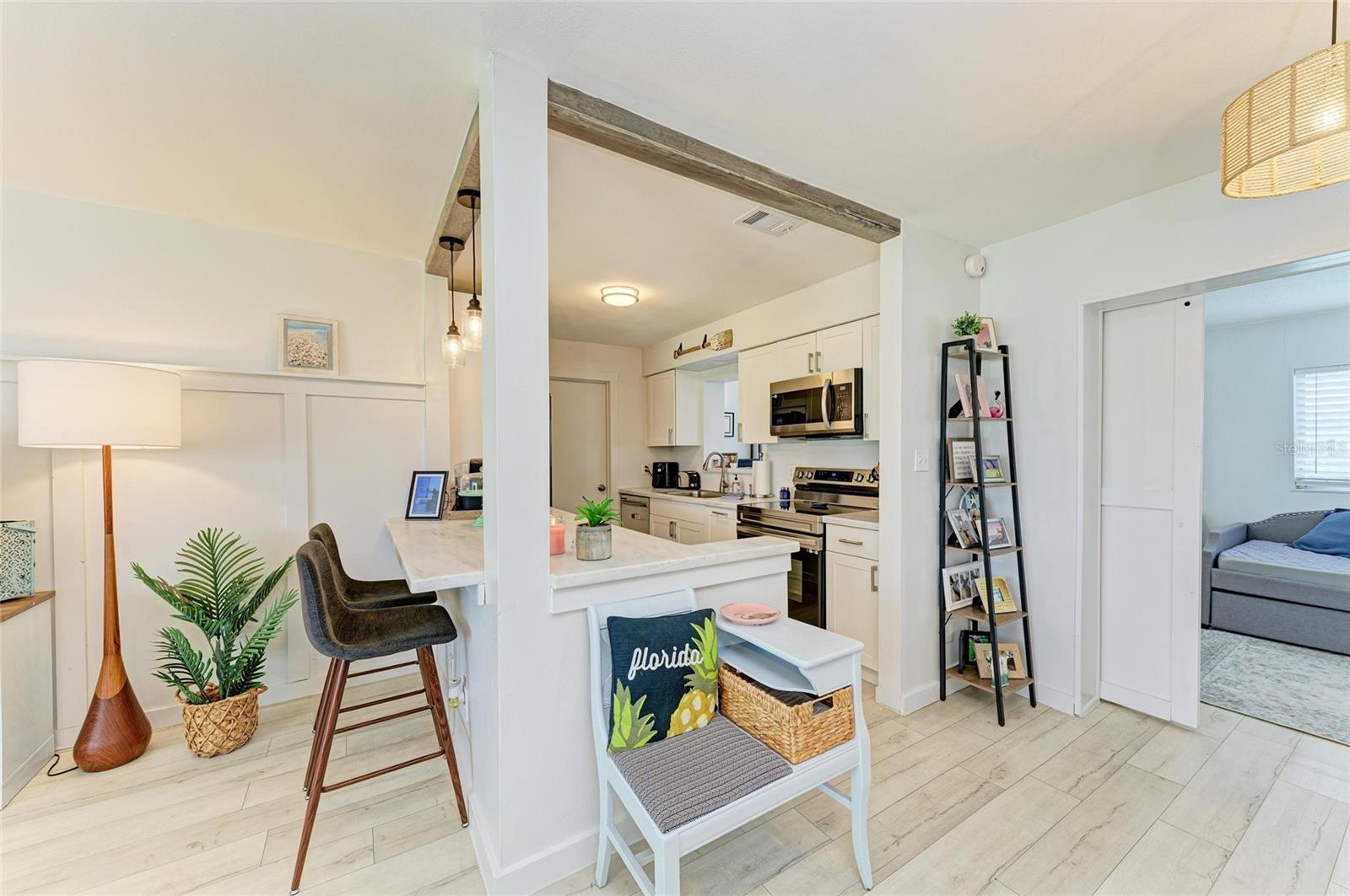 Listing Image #5
