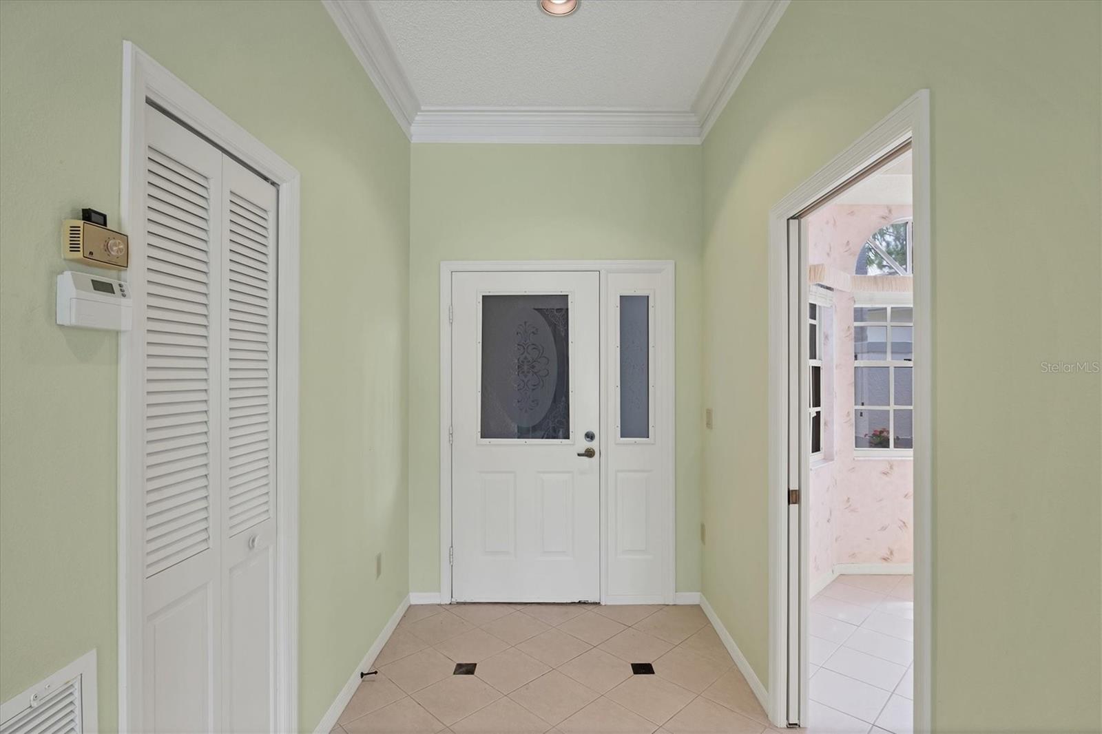 Listing Image #10