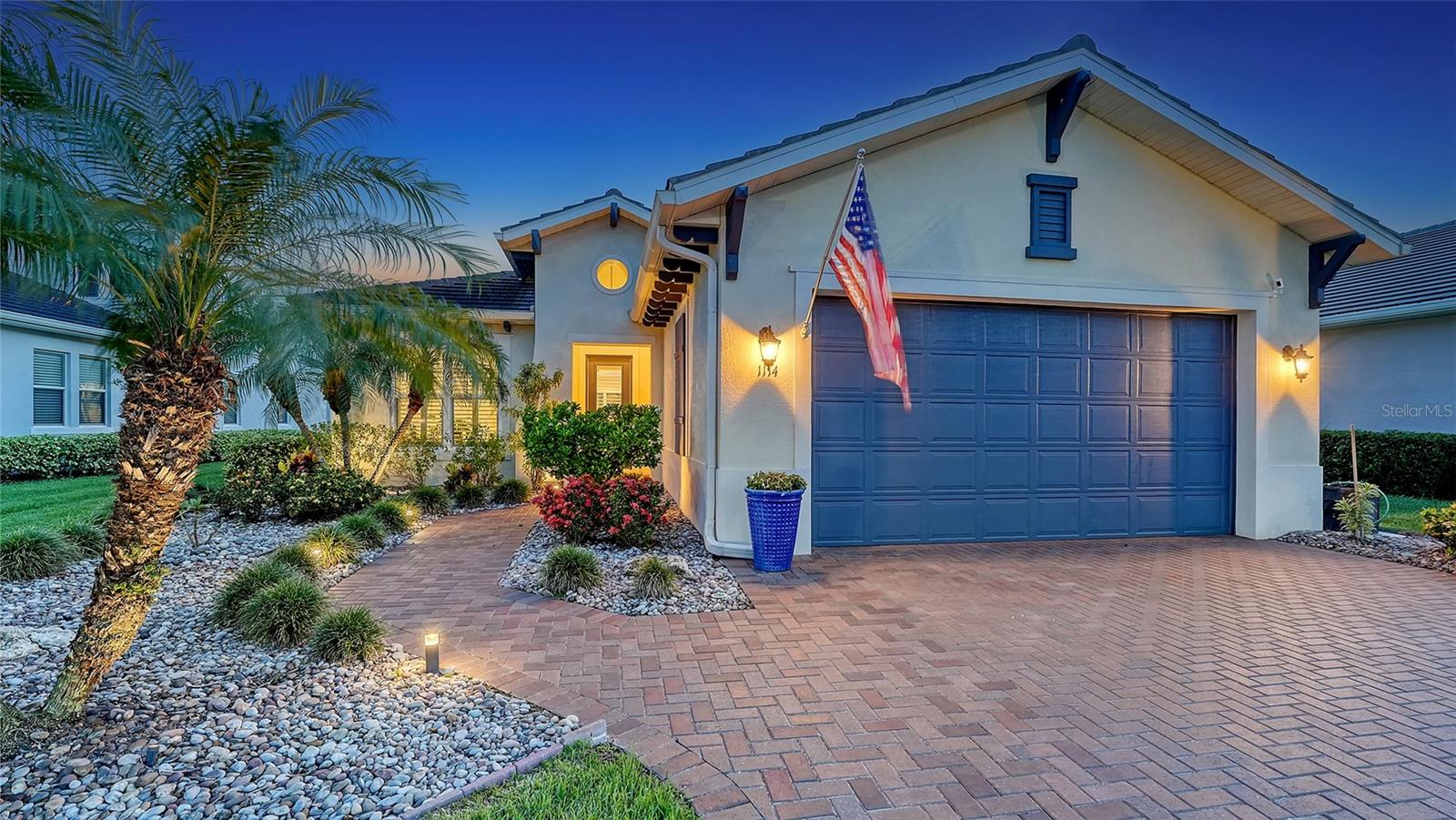 Listing Image #11