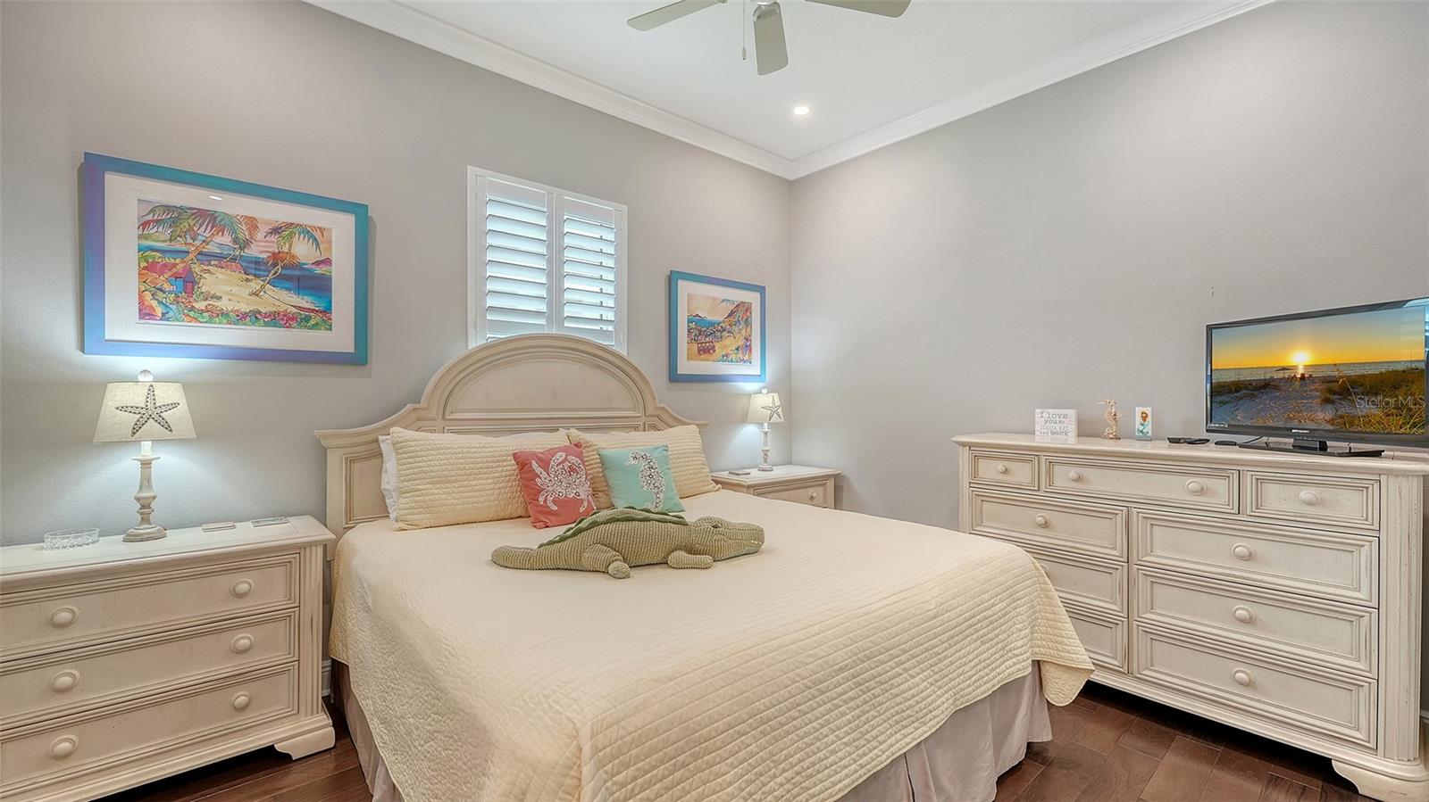 Listing Image #42
