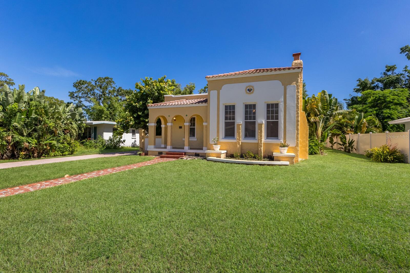 Listing Image #5