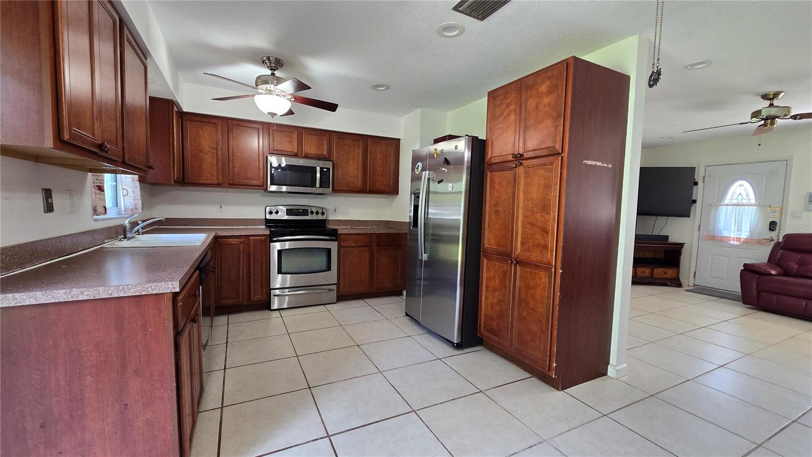 Listing Image #6