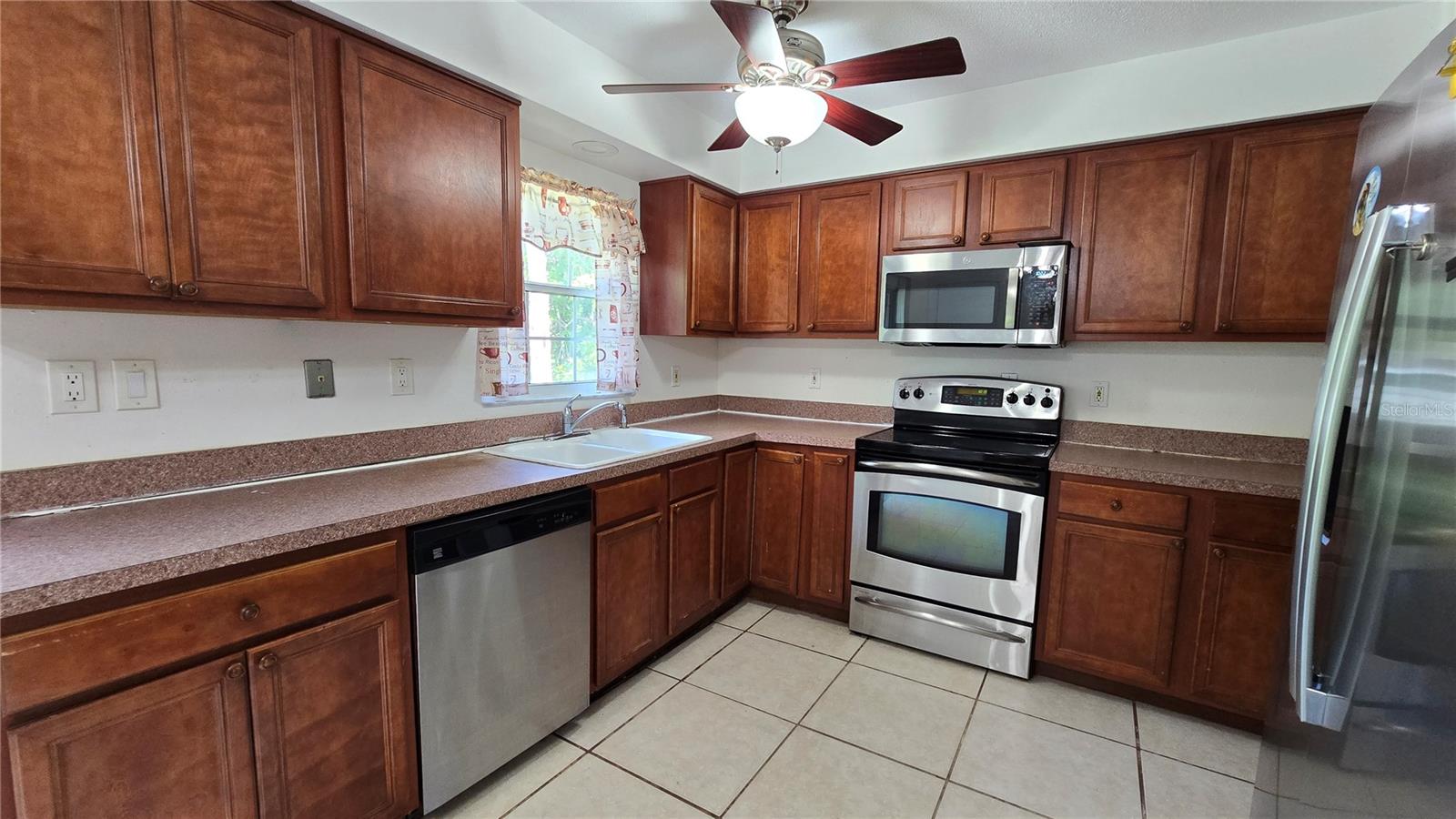 Listing Image #8