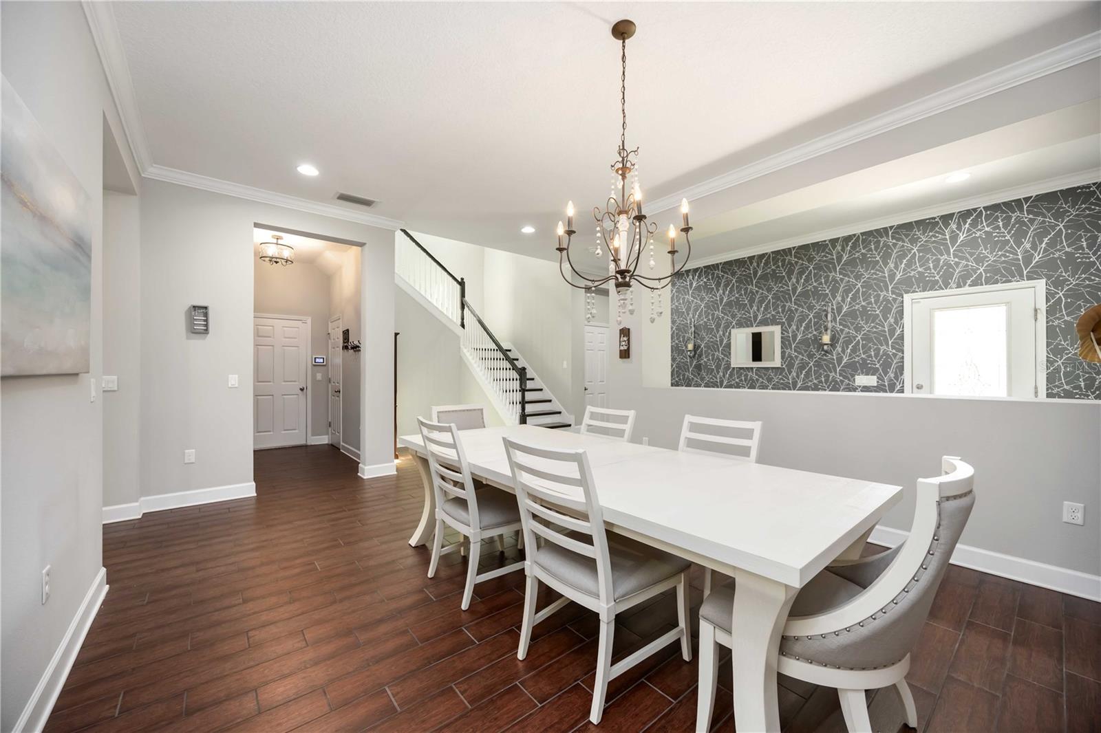 Listing Image #7