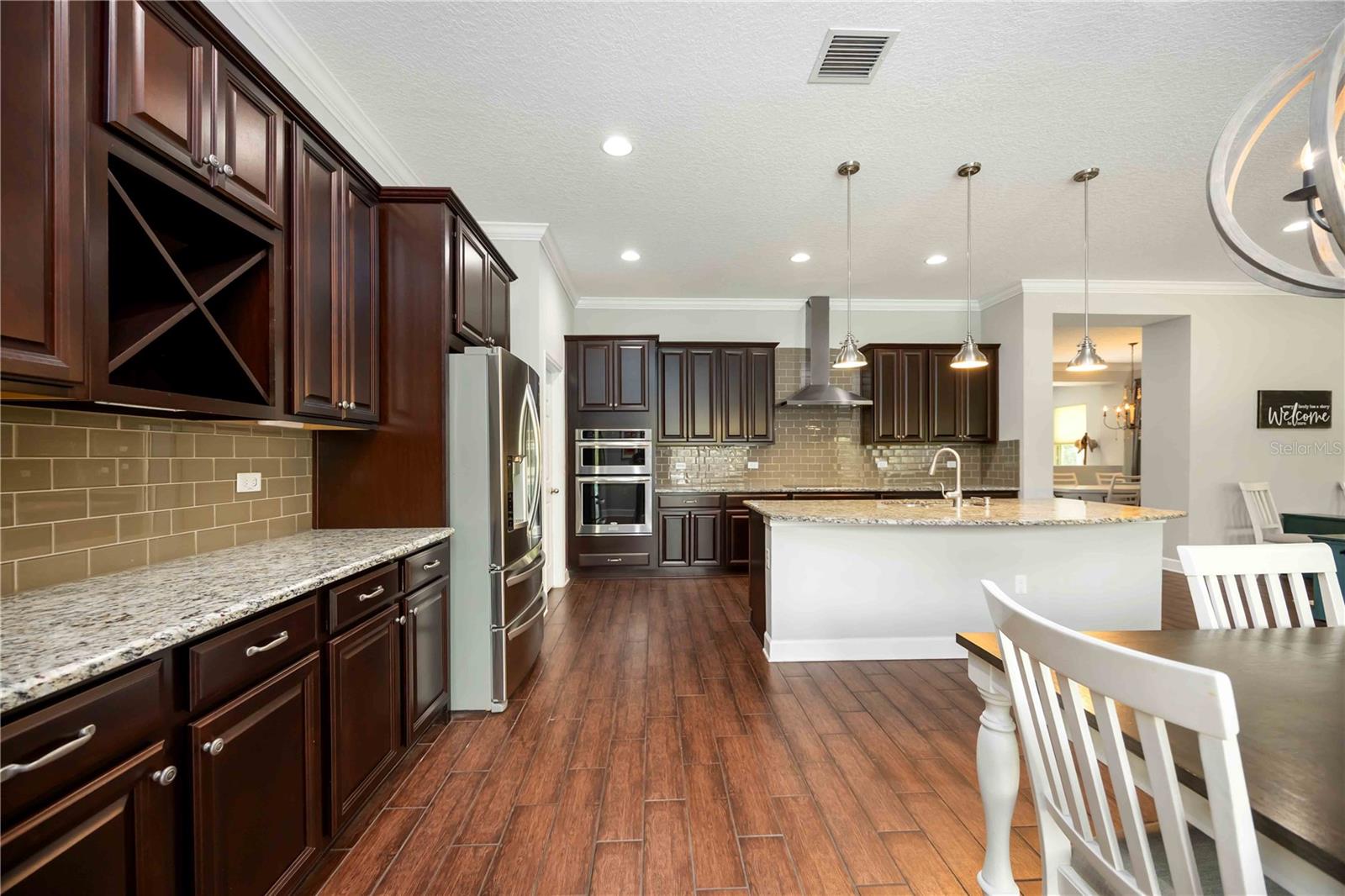 Listing Image #16