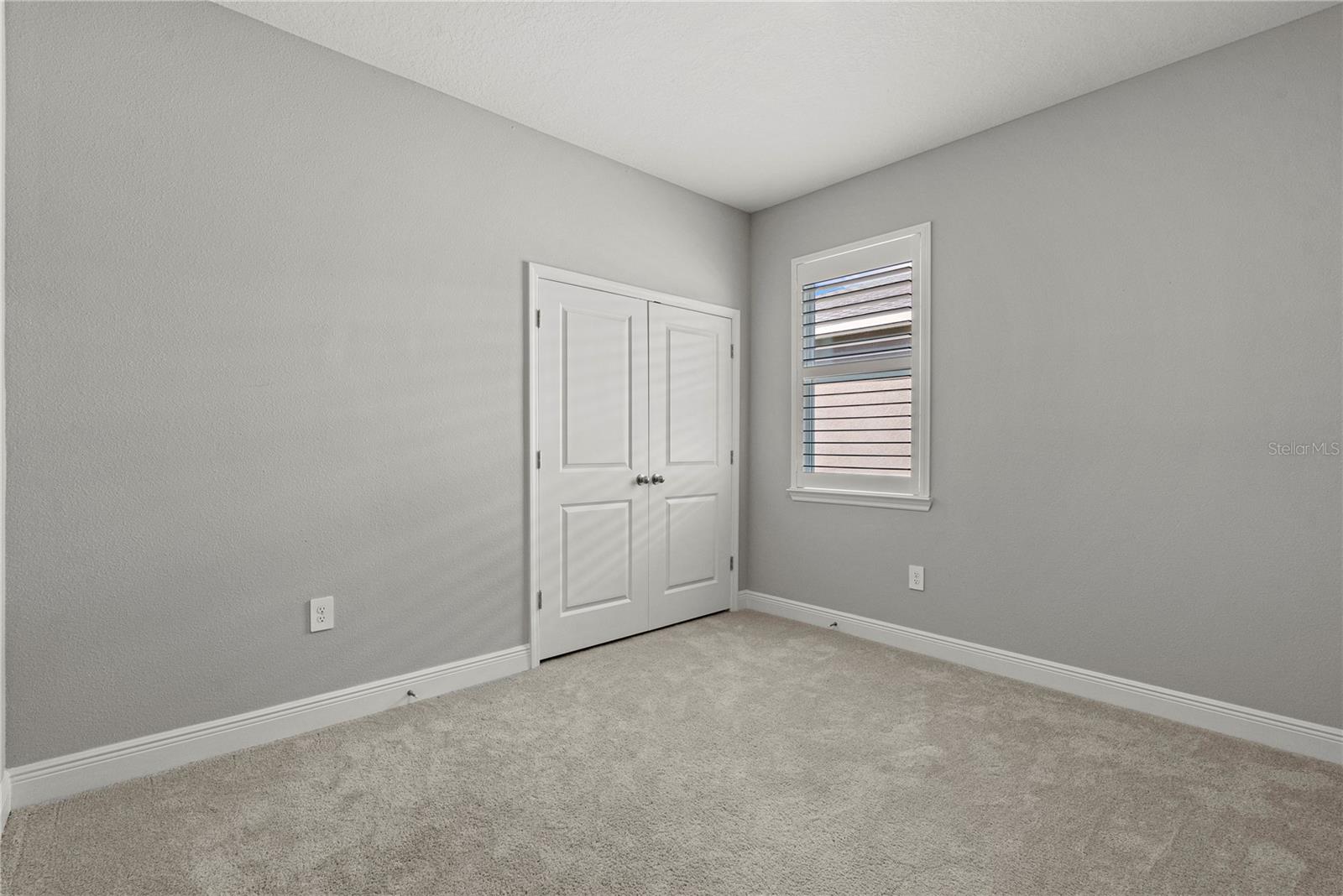 Listing Image #15