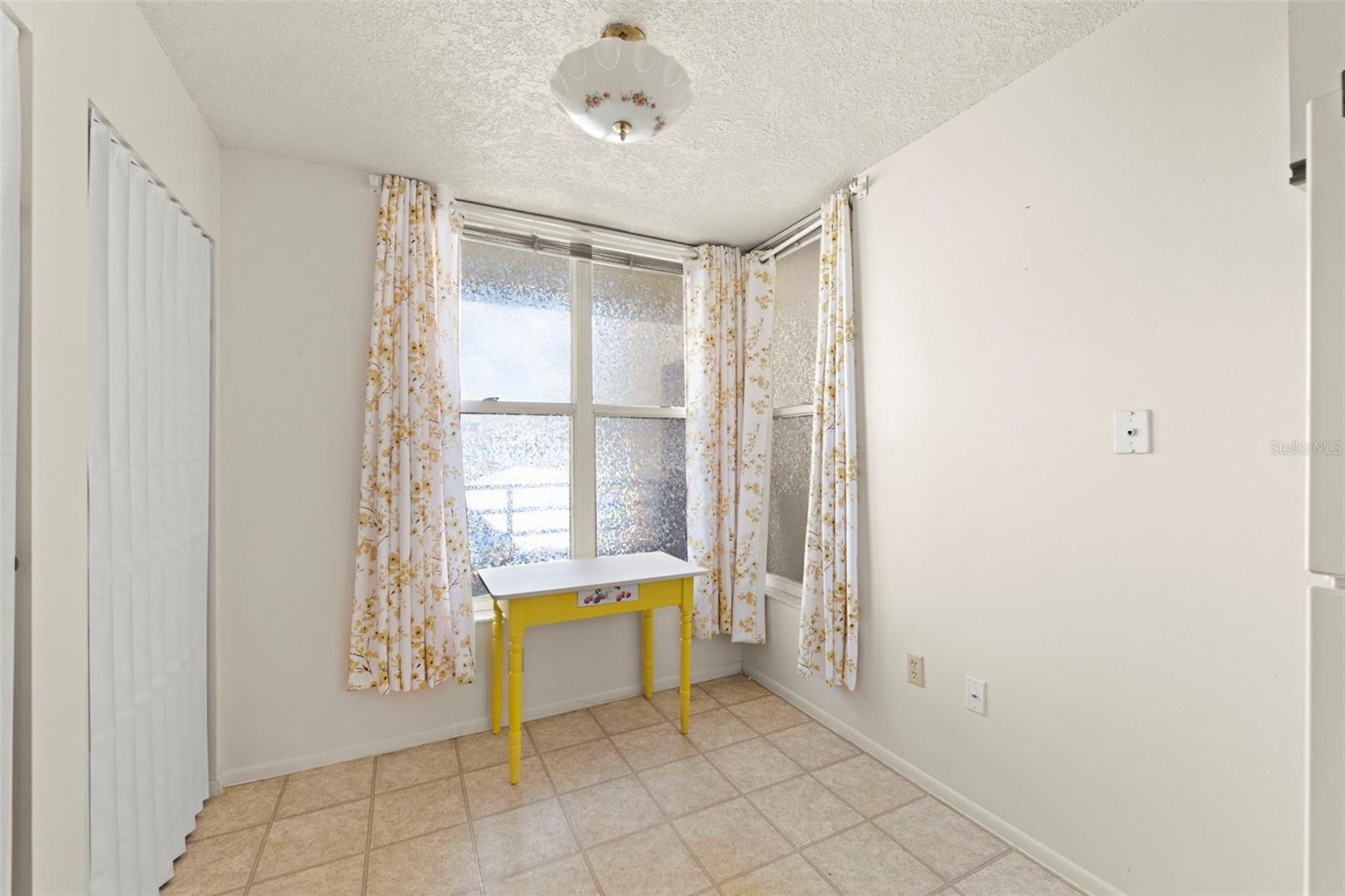 Listing Image #6