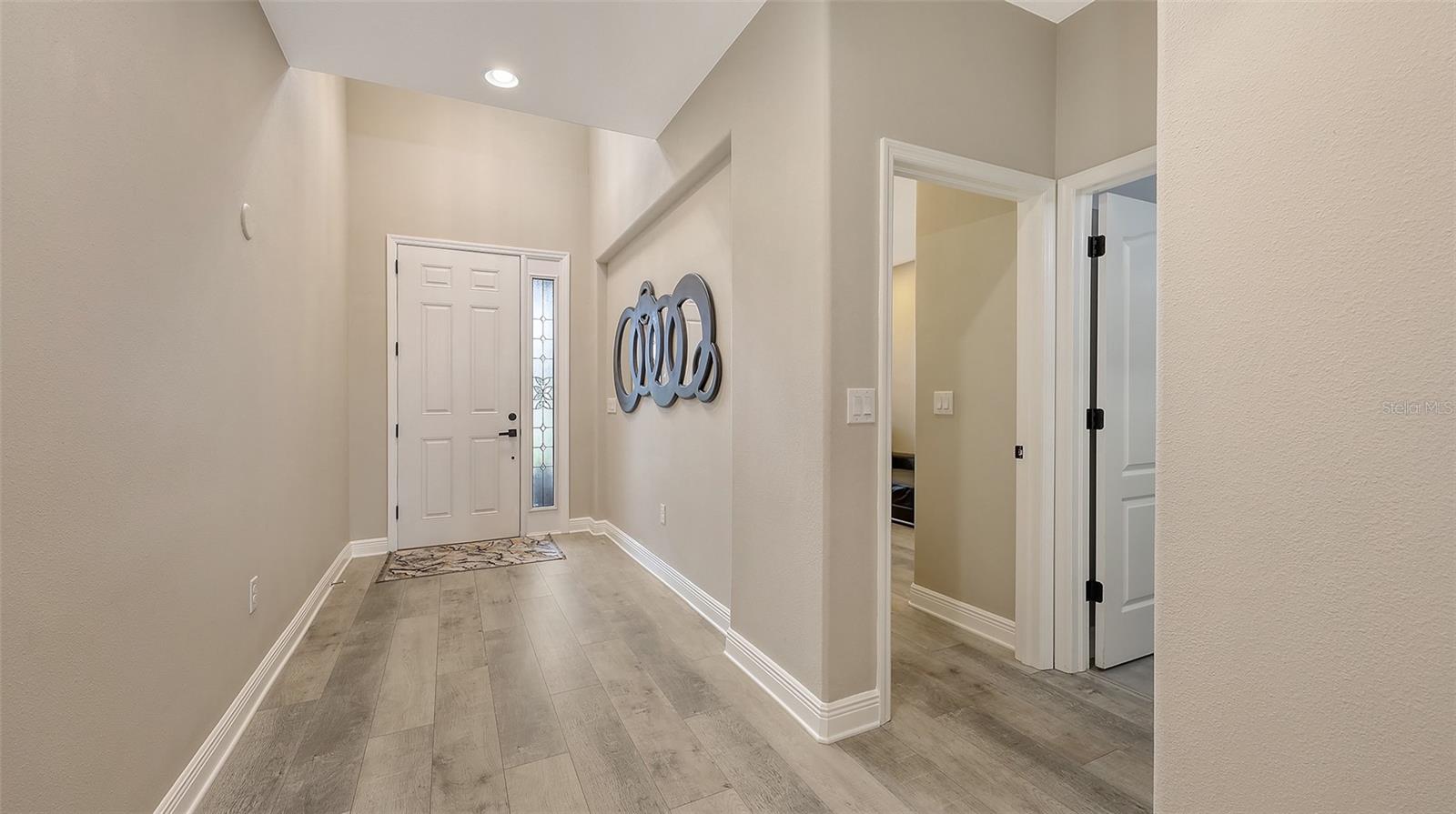 Listing Image #3