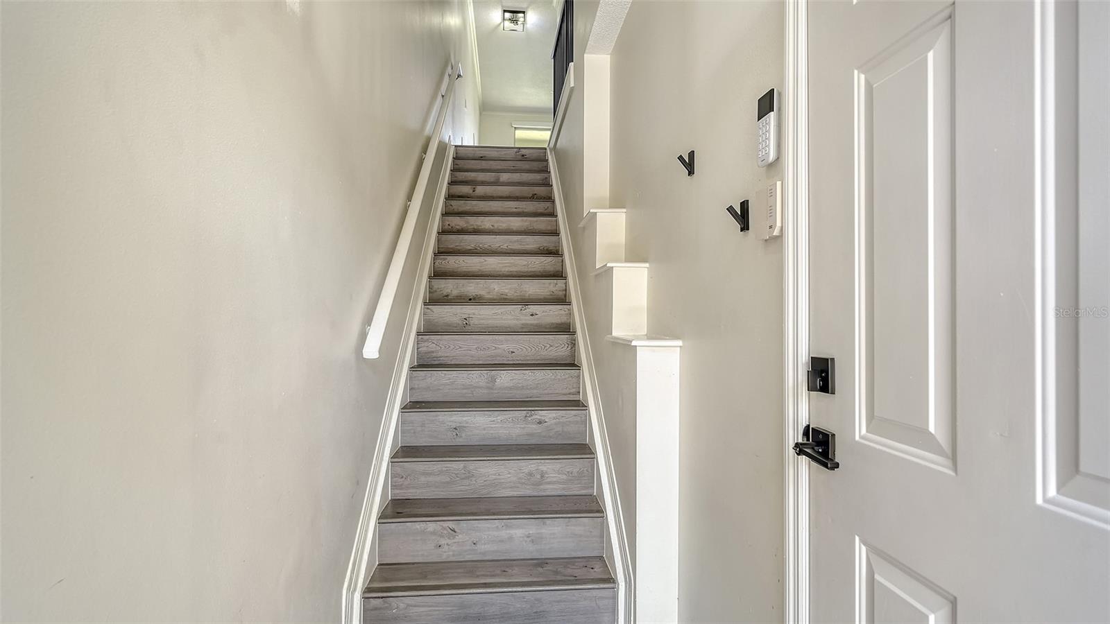 Listing Image #8