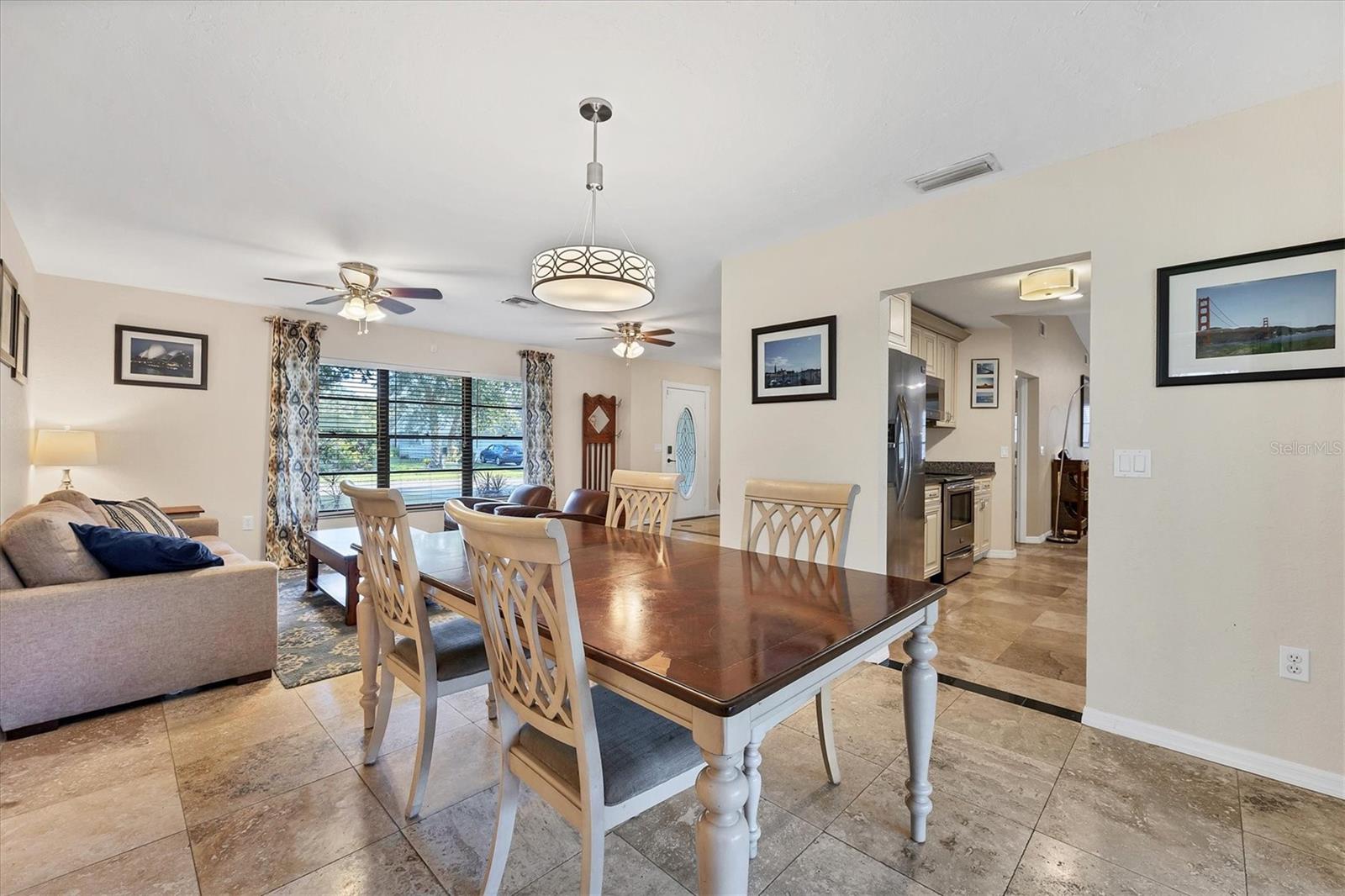 Listing Image #7