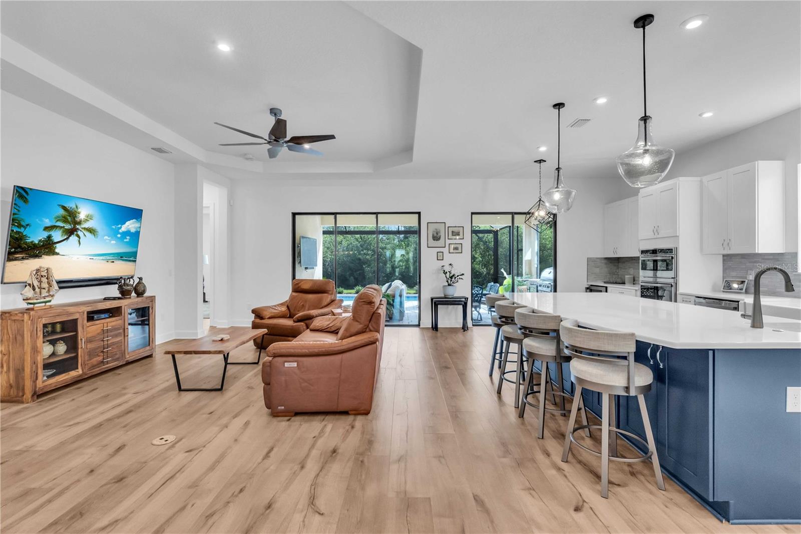 Listing Image #5