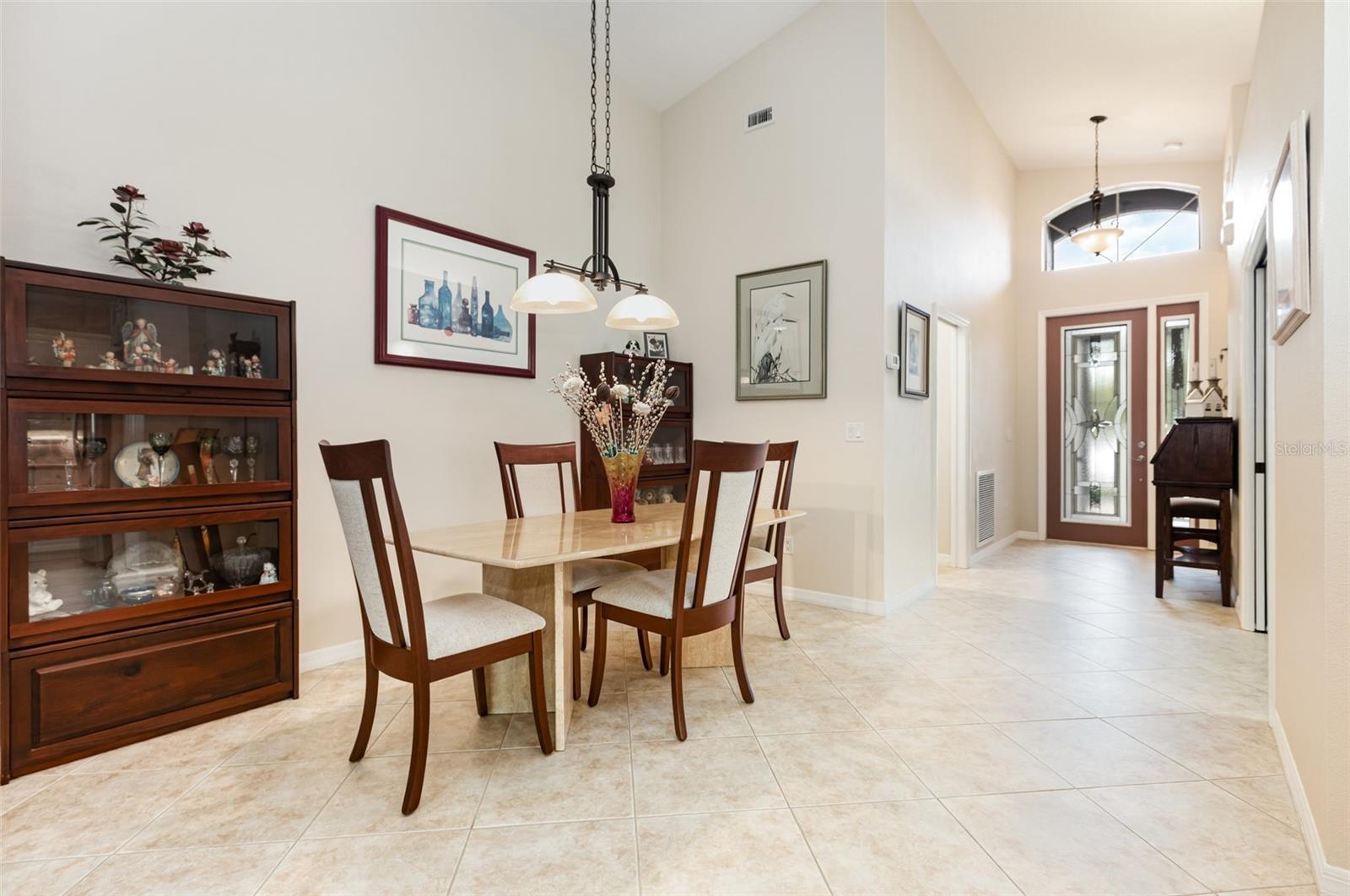 Listing Image #9