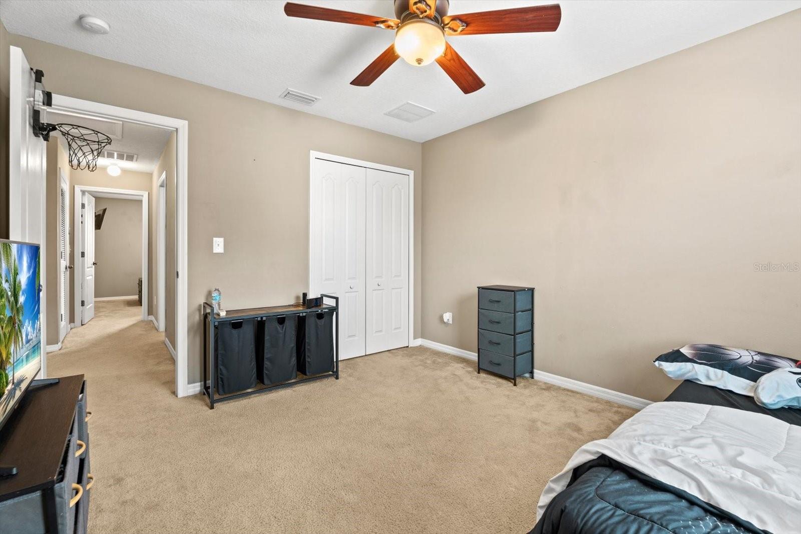 Listing Image #28