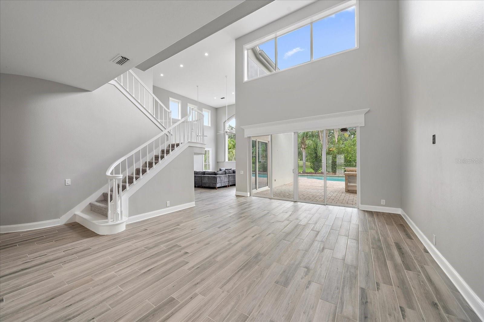 Listing Image #15