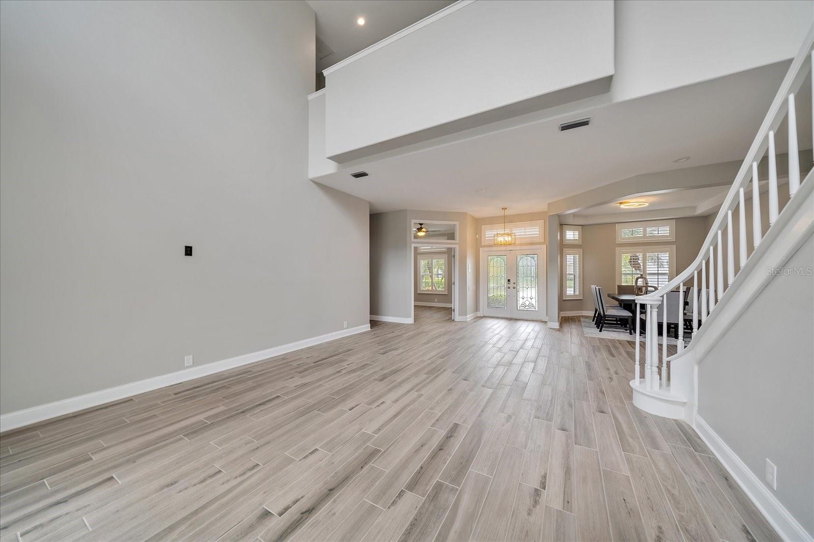 Listing Image #18