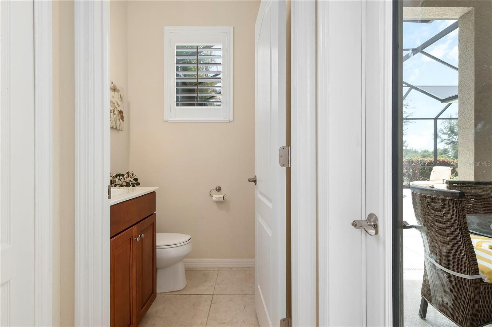 Listing Image #11