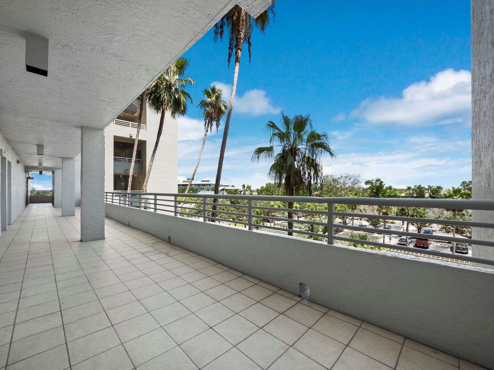 Listing Image #3