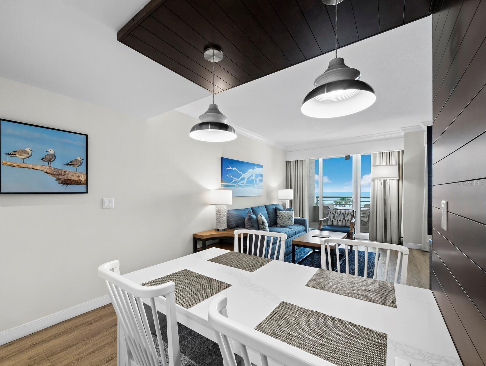 Listing Image #12
