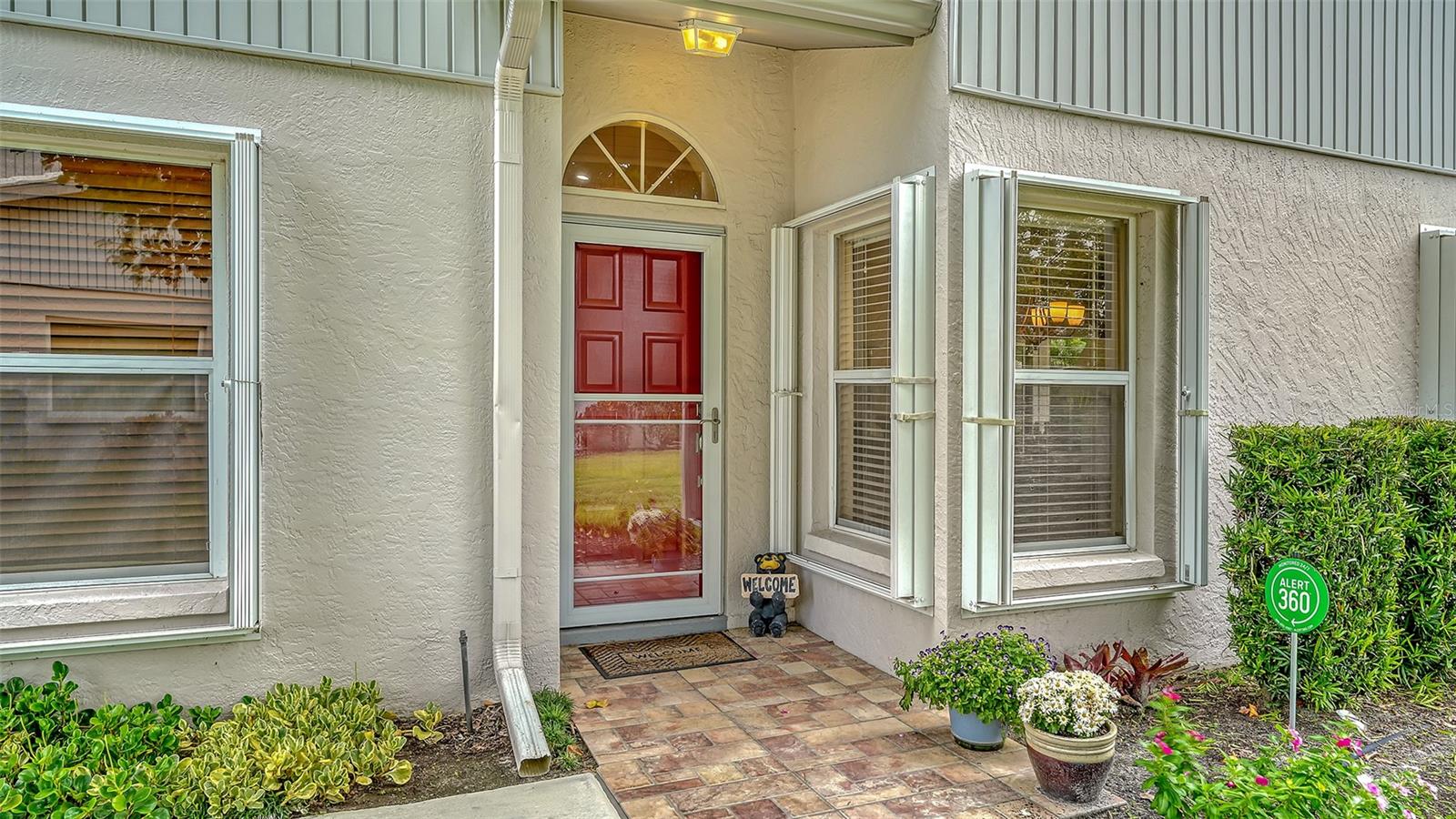 Listing Image #13
