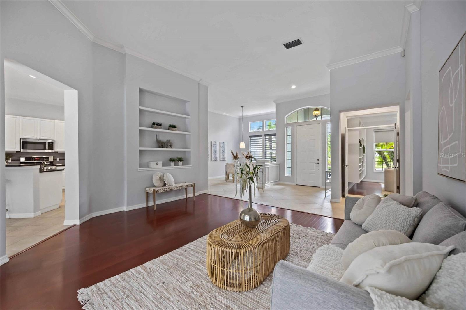 Listing Image #12
