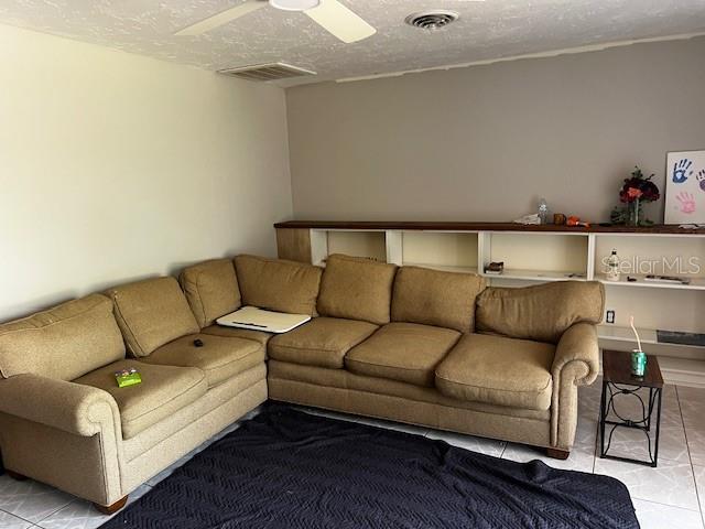Listing Image #3