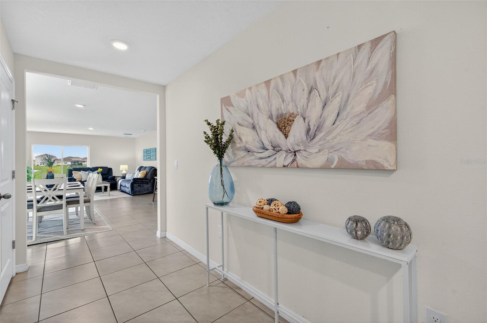 Listing Image #4