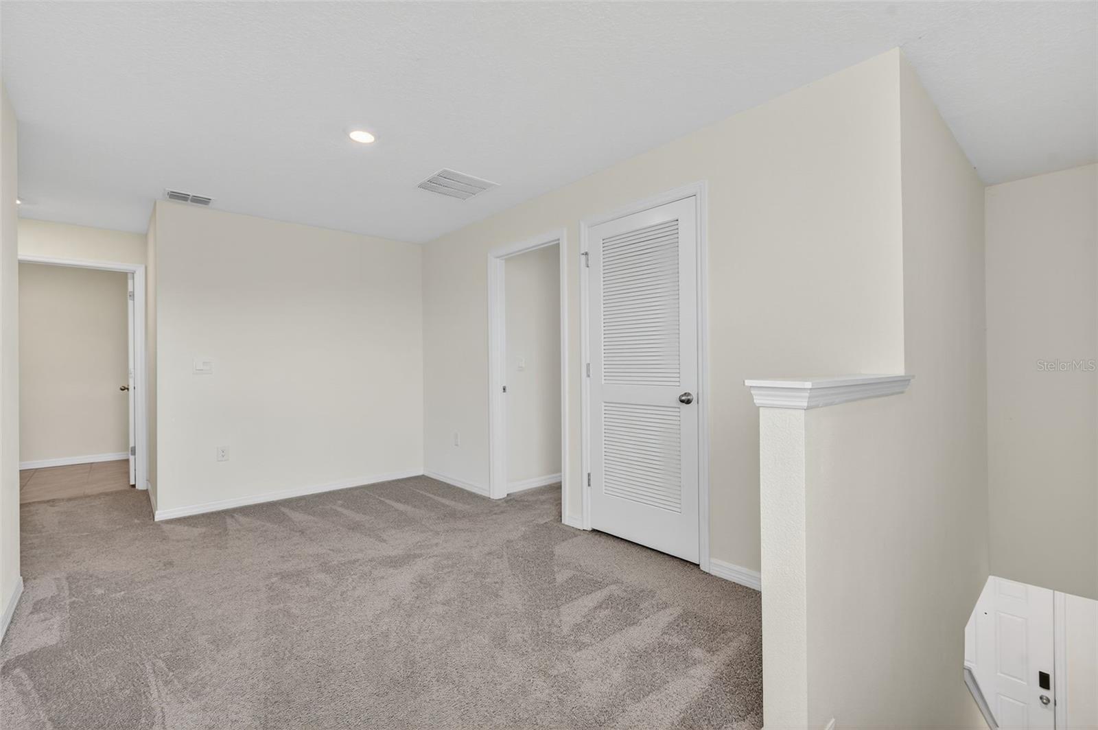 Listing Image #23