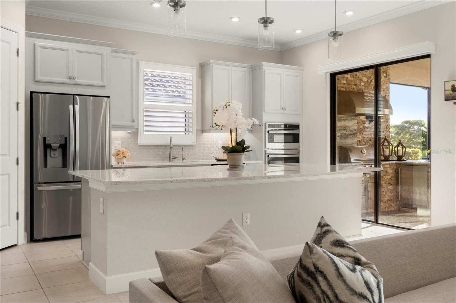Listing Image #11