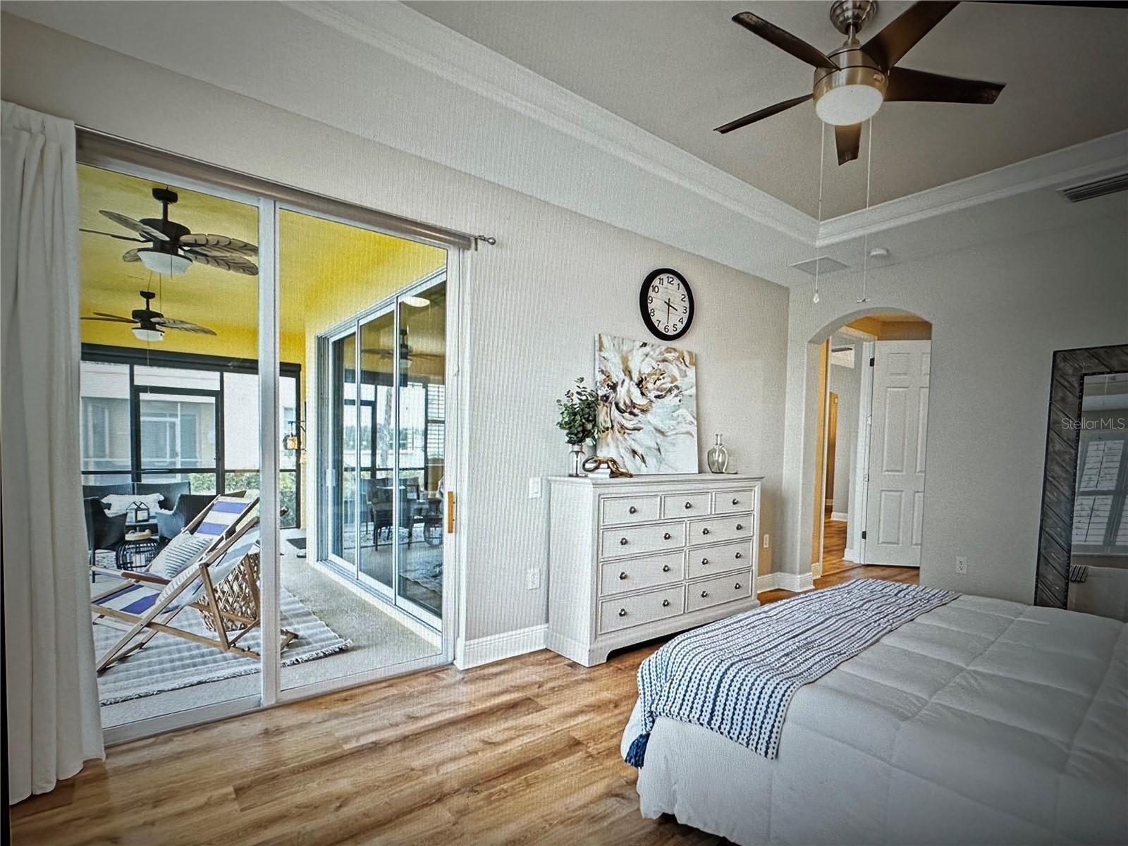 Listing Image #12