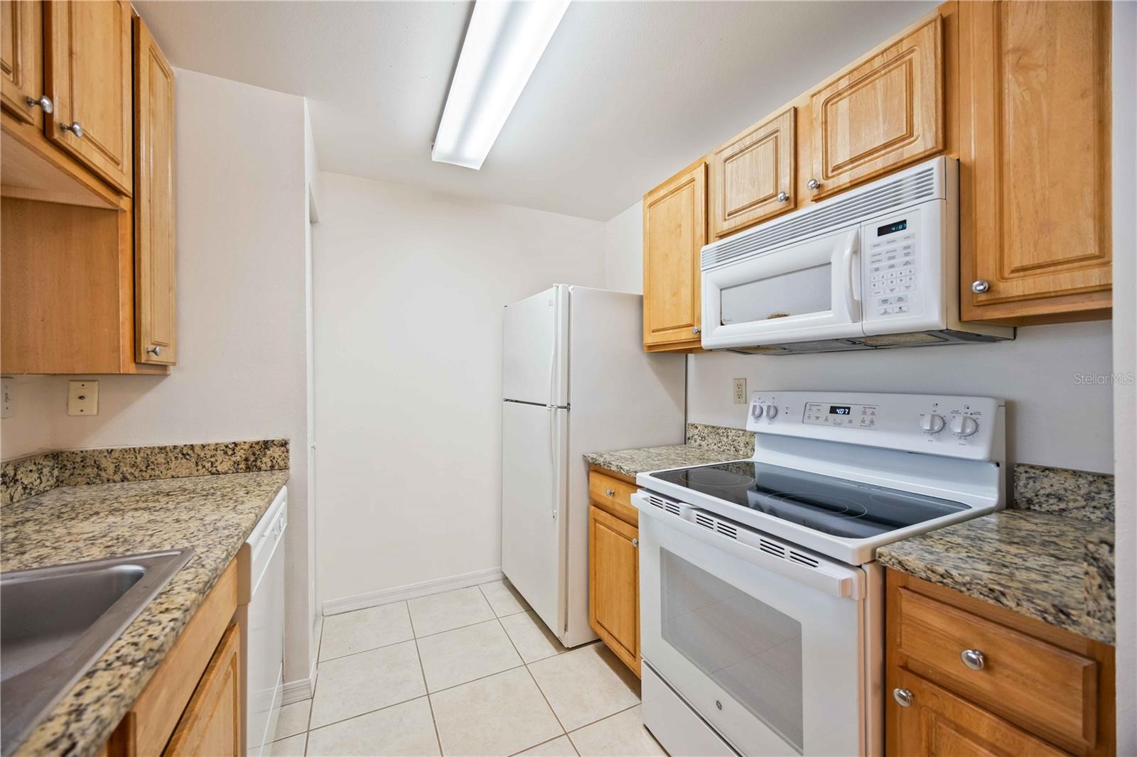 Listing Image #7
