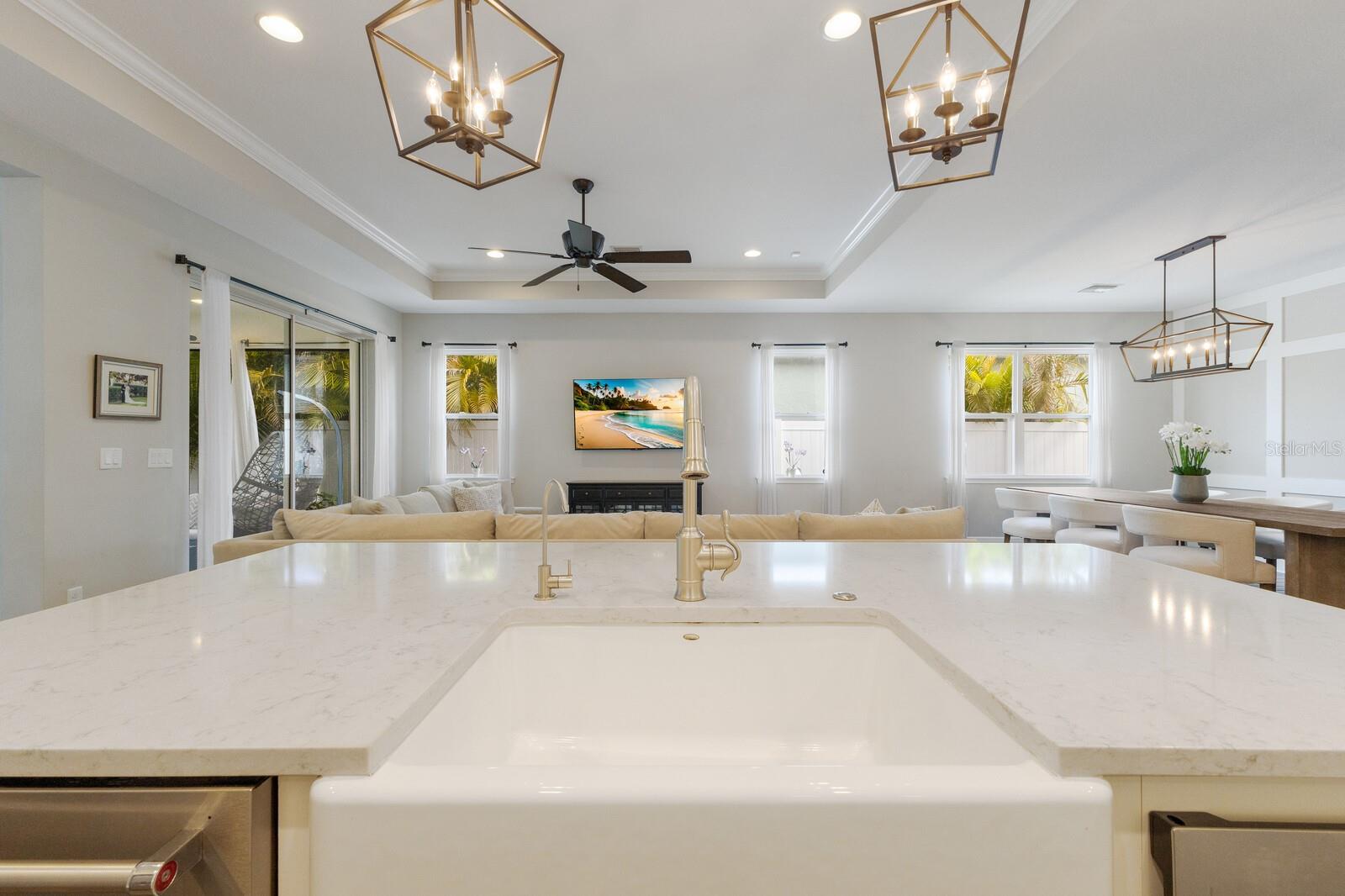 Listing Image #17