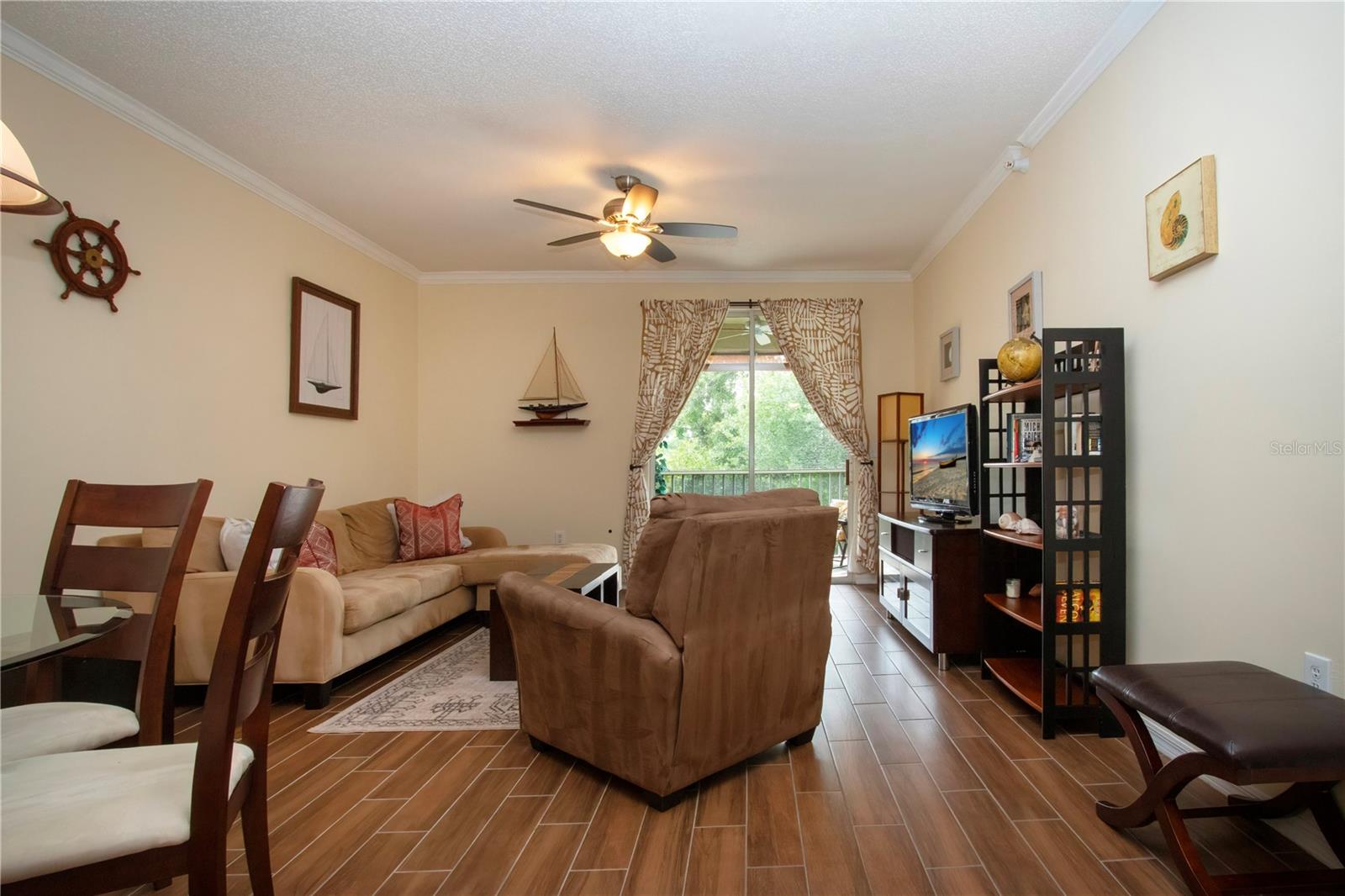 Listing Image #6
